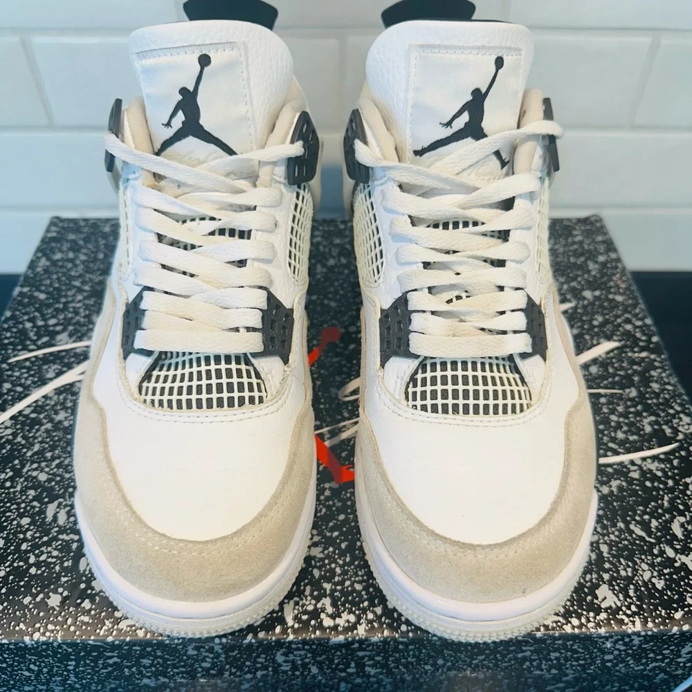 Nike Air Jordan 4 Retro Military Black Sneakers - Picture 2 of 9